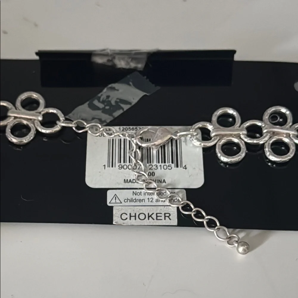 Robert Rose Silver Geometric Chain Choker